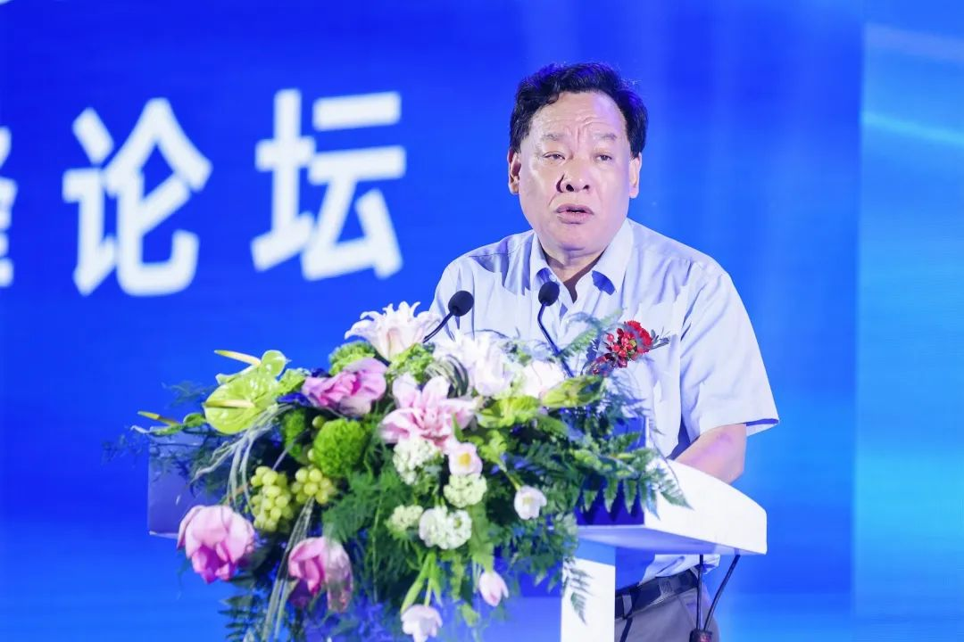 儿童康健智能与绿色生态圈融合生长岑岭论坛在？？？？？诰傩 | 公司新闻 | 尊龙凯时药业