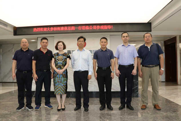 携手并肩同奋进 同营生长创绚烂 | 公司新闻 | 尊龙凯时药业