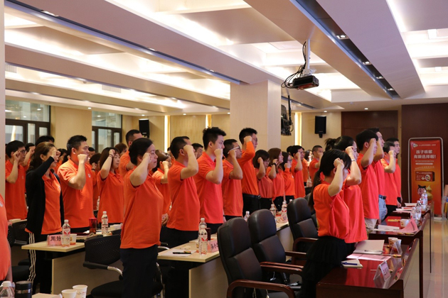 尊龙凯时药业：修内功，，，，强本事，，，，淬炼营销铁军！ | 公司新闻 | 尊龙凯时药业